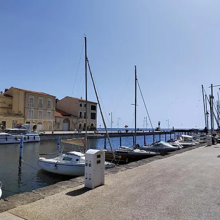 Maison De Vacances A Au Coeur Du Village, A Quelques Pas Du Port. Marseillan (Herault)
